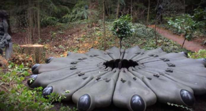 Scoperte scientifiche - Scultura aliena o rituale alieno?